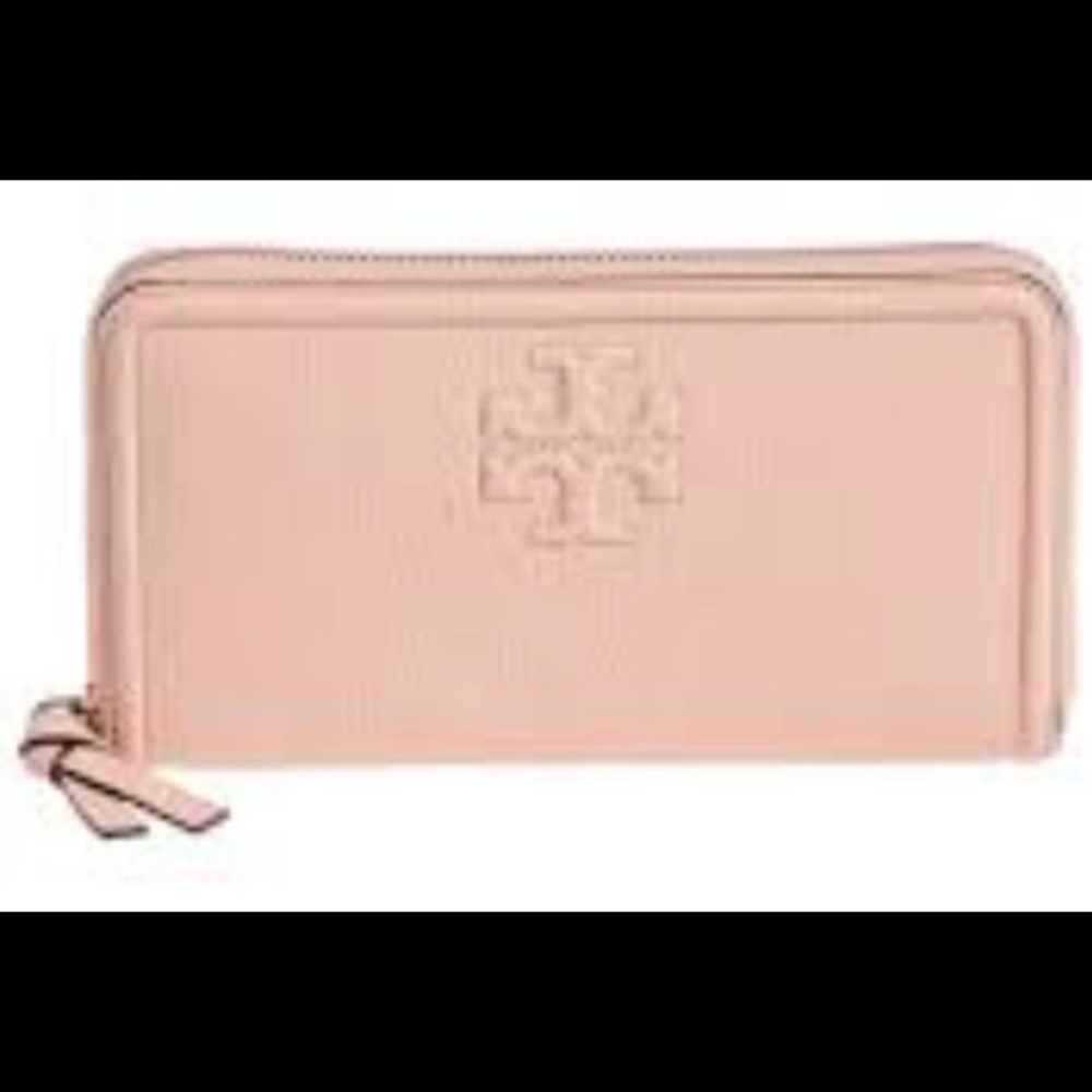 Tory Burch MultiZip Continental Wallet